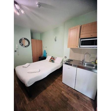 G3- Great Studio For 2 With Patio Near Hyde Park ロンドン エクステリア 写真